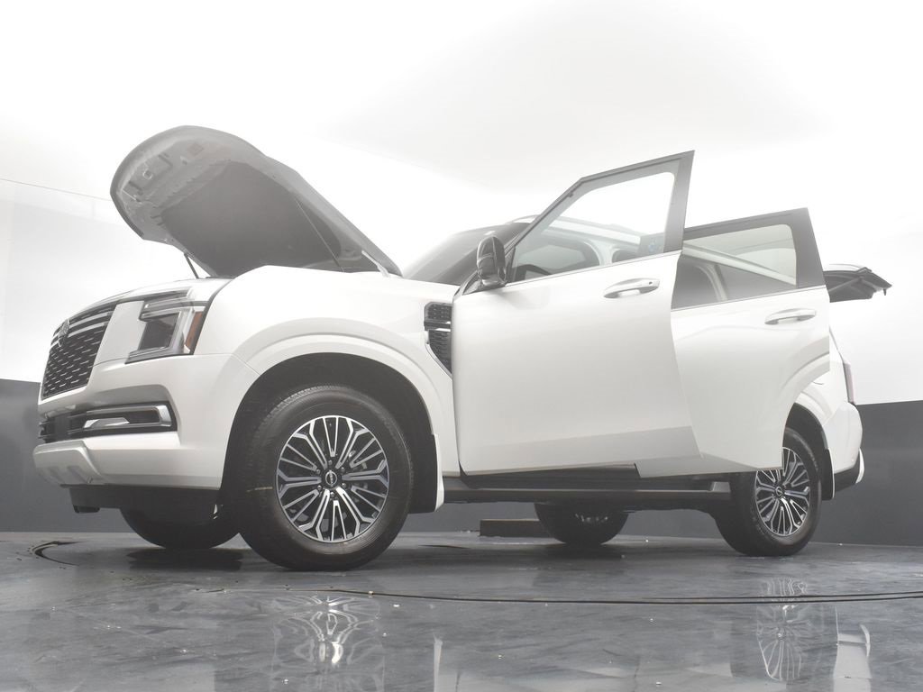 New 2026 Nissan Armada Platinum image 40