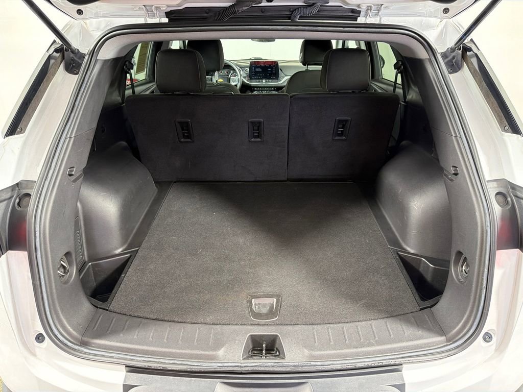 Used 2023 Chevrolet Blazer LT image 18
