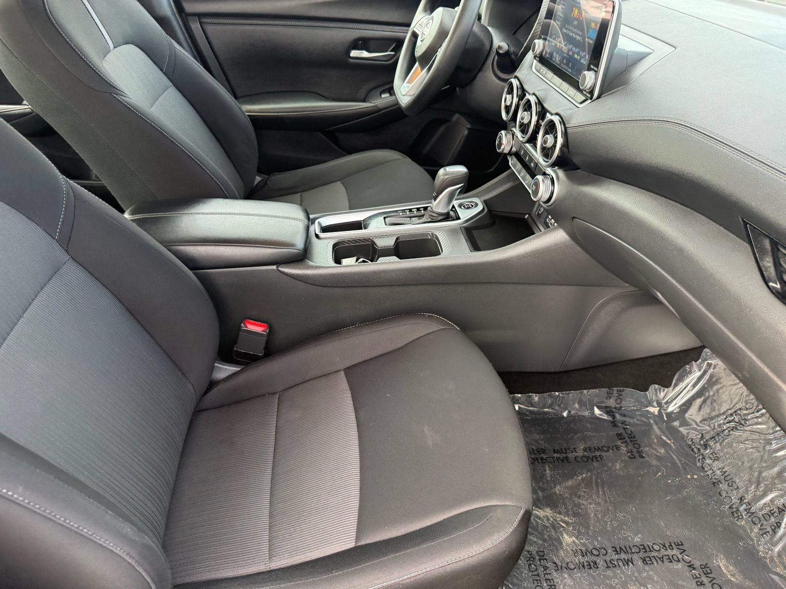 Used 2024 Nissan Sentra SV FWD image 31