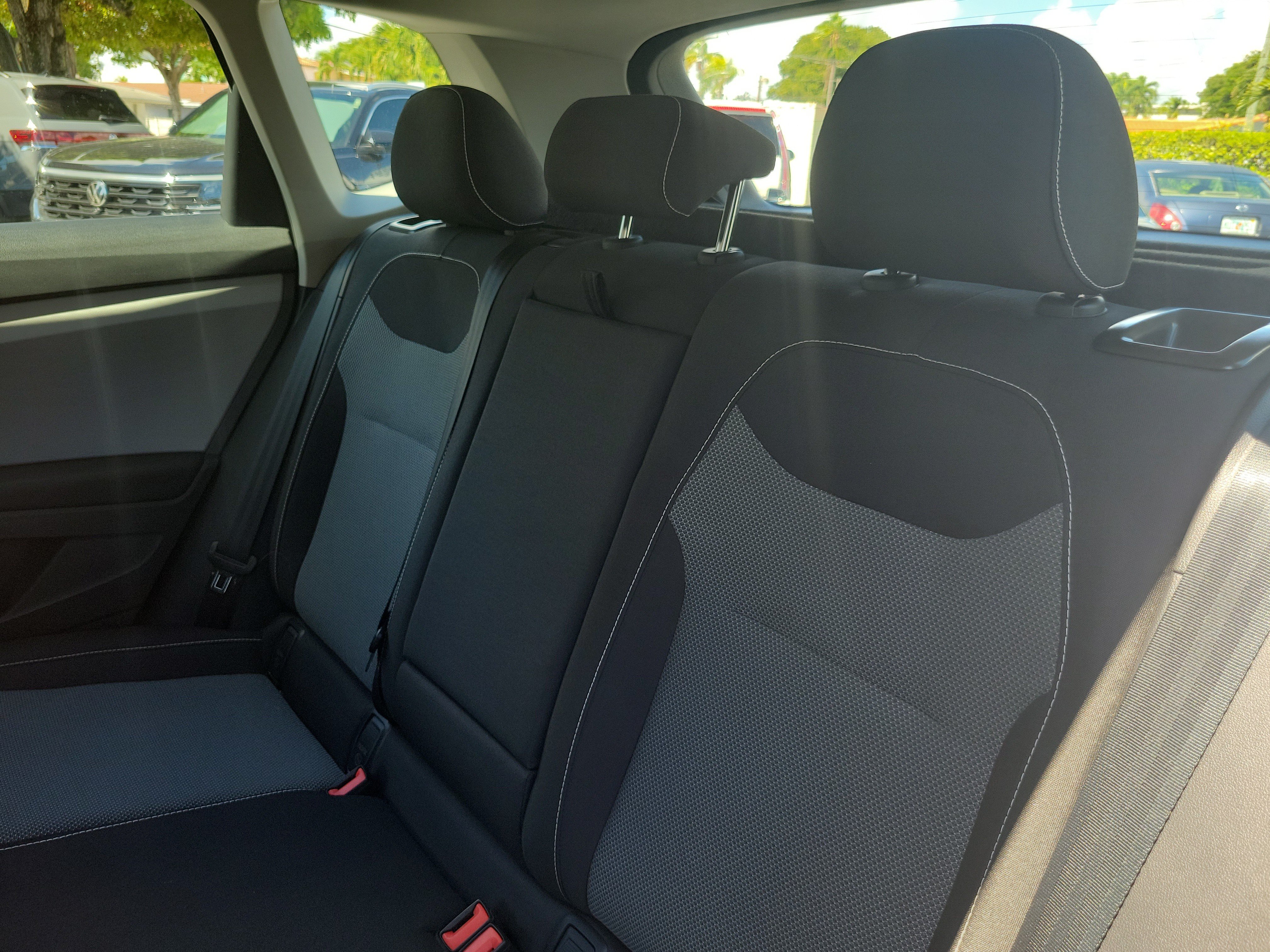 Certified 2023 Volkswagen Taos S FWD image 12