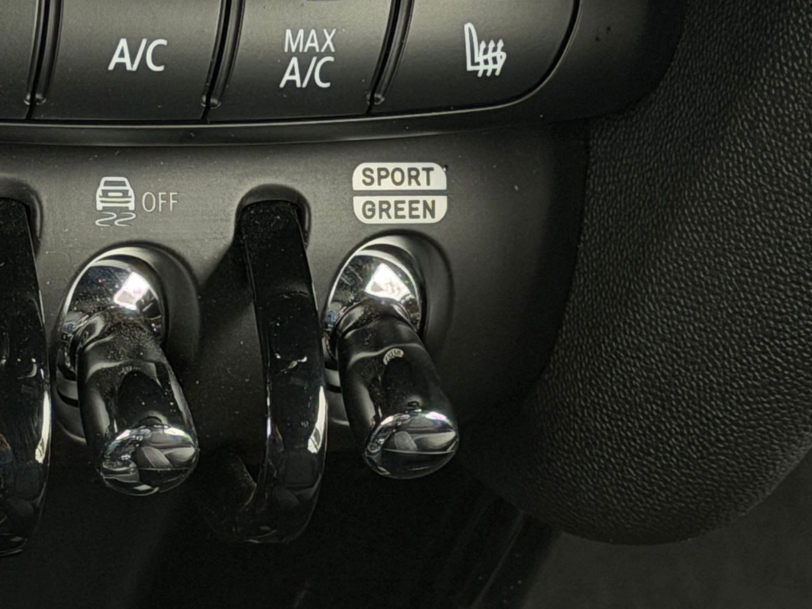Used 2024 MINI Cooper S image 30