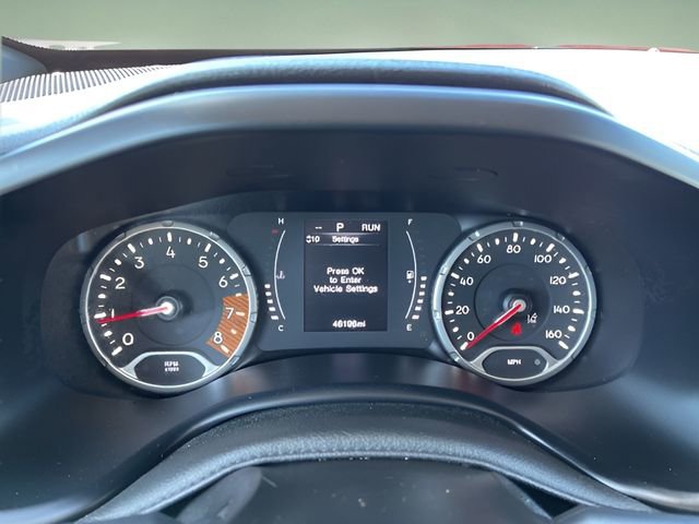 Used 2023 Jeep Renegade Latitude AWD/4WD image 20