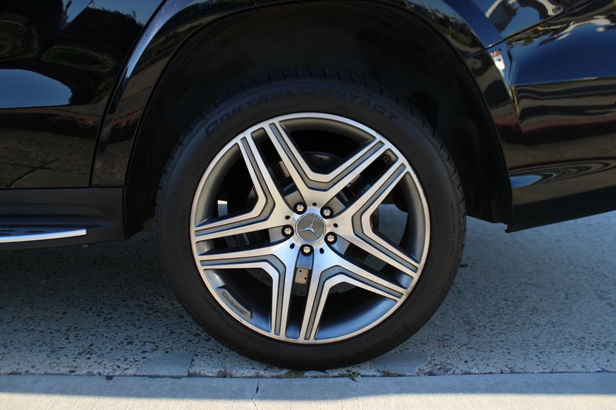 Used 2016 Mercedes-Benz GL 63 AMG 4MATIC image 44