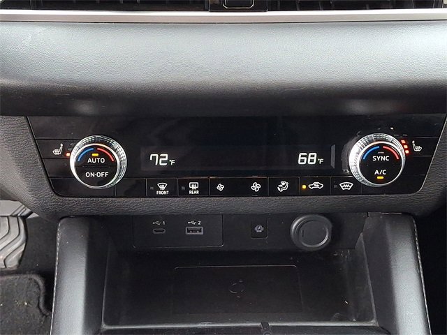 Used 2024 Mitsubishi Outlander SE Black Edition image 15