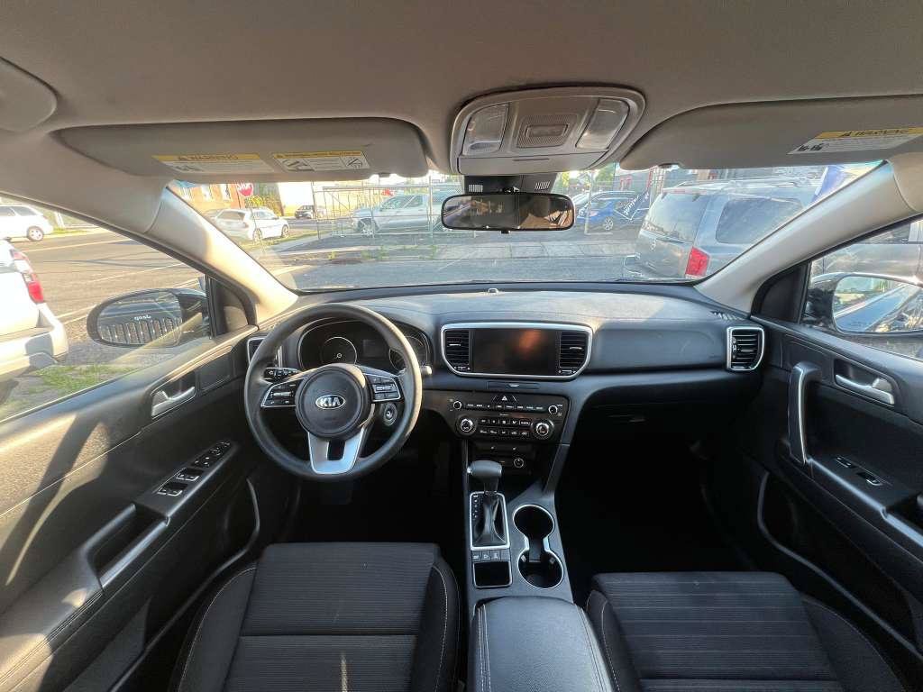Used 2021 Kia Sportage LX w/ LX AWD Popular Package image 16