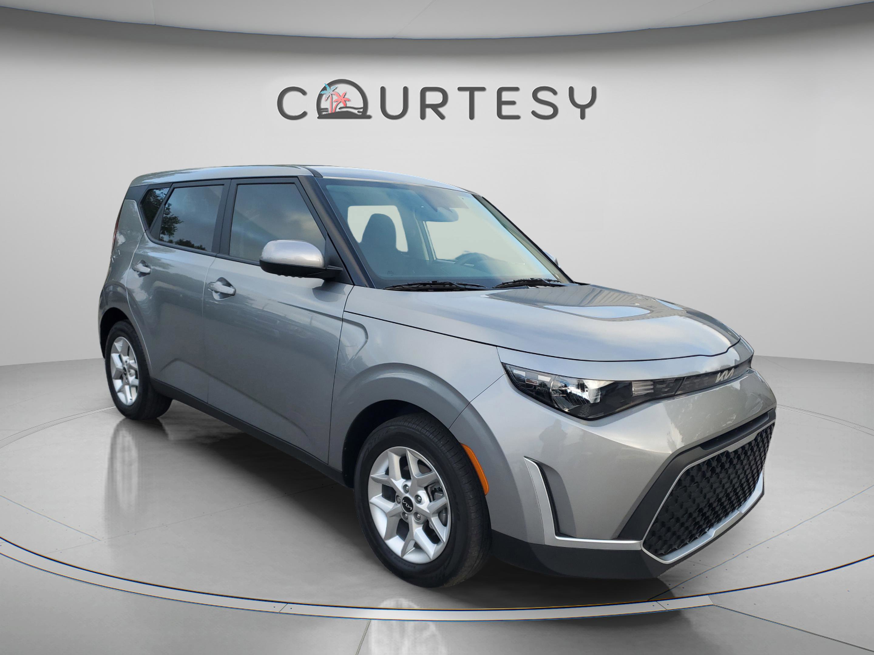 Certified 2024 Kia Soul LX w/ Option Group 015 FWD image 5