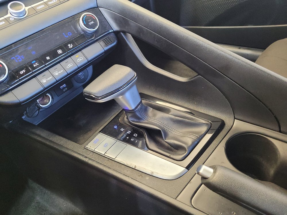 Used 2024 Hyundai Elantra SEL FWD image 26