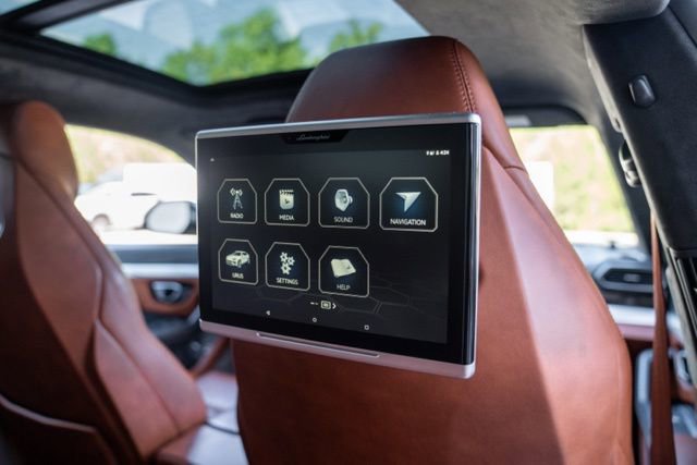 Used 2019 Lamborghini Urus image 57