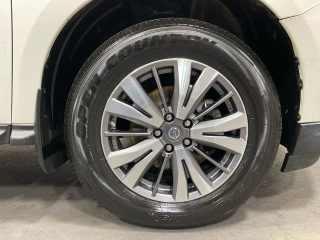 Used 2018 Nissan Pathfinder S AWD/4WD image 31