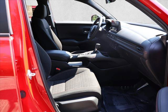 Used 2024 Honda HR-V Sport image 27