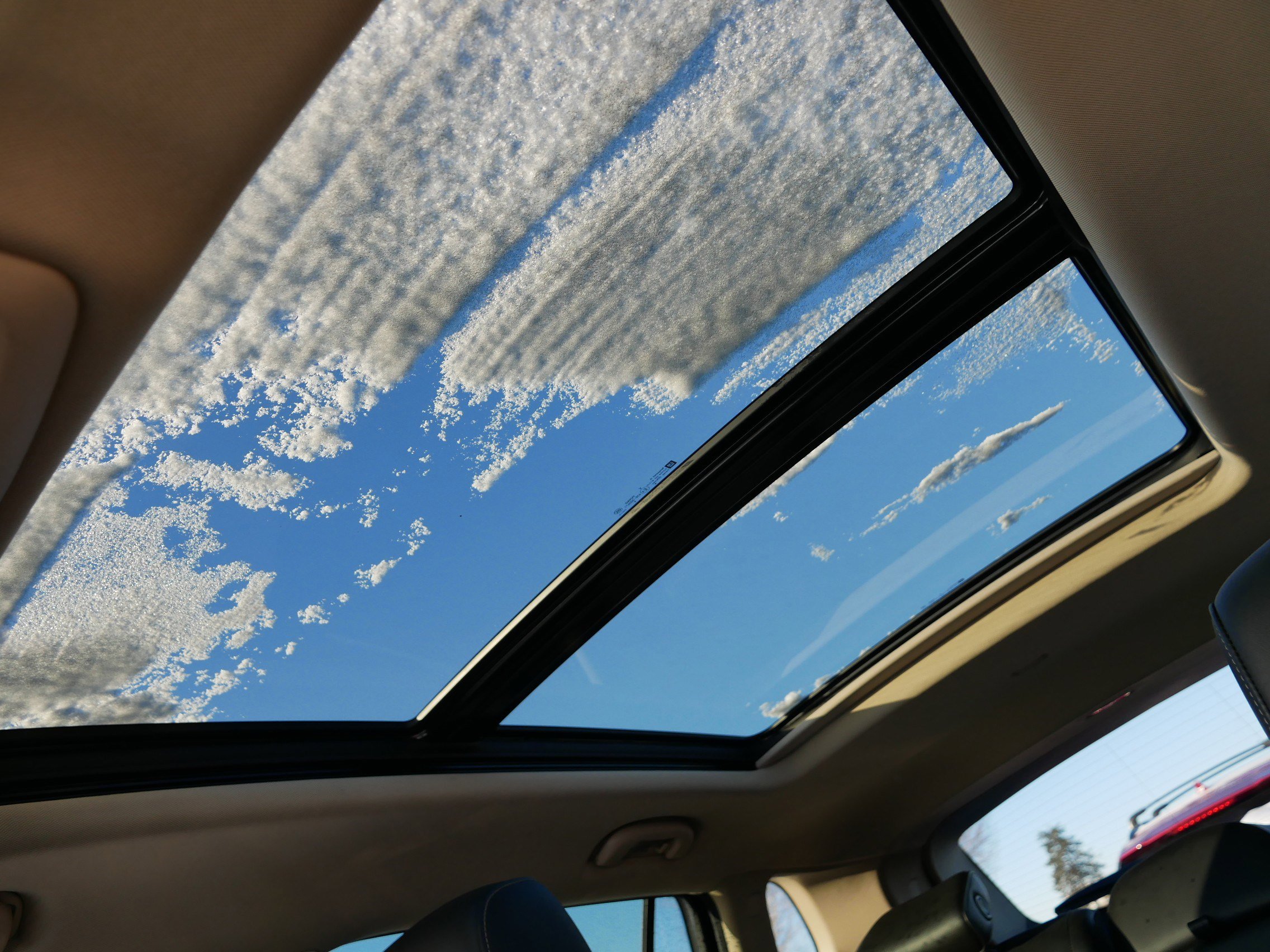 Used 2017 Buick Envision Essence w/ LPO, Cargo Package image 32