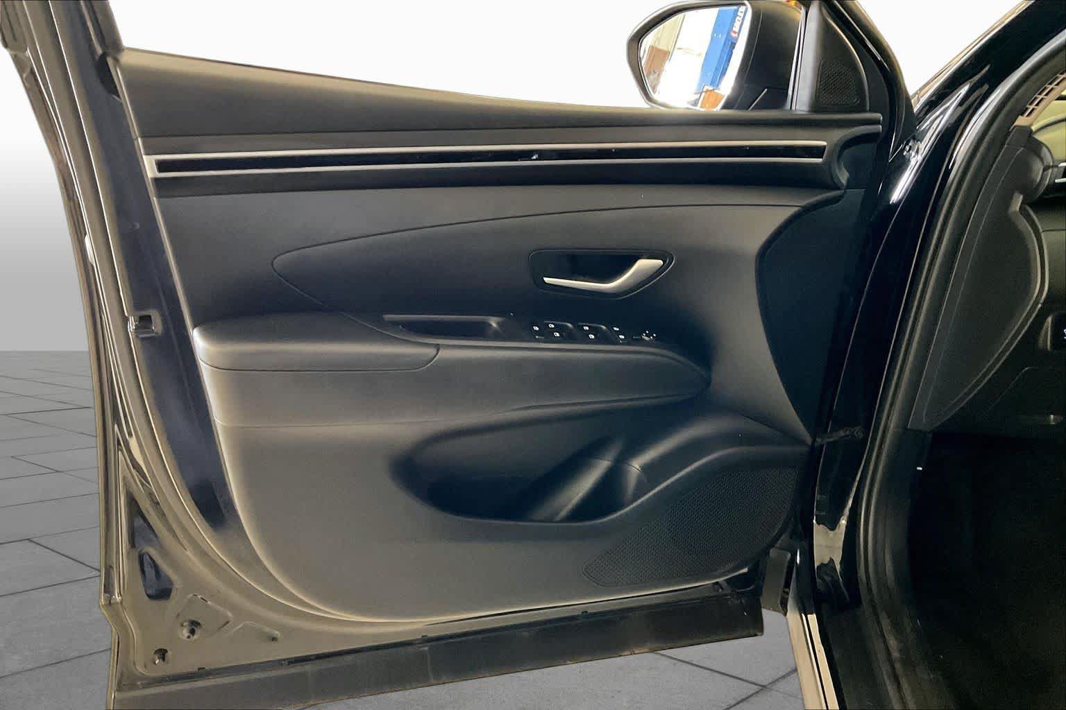 Used 2022 Hyundai Tucson SEL FWD image 19