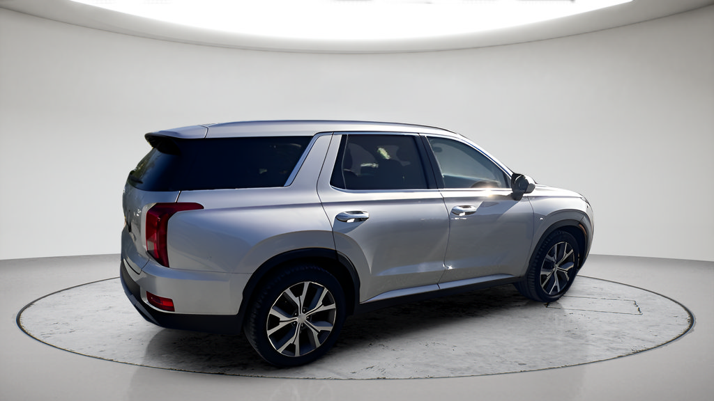 Used 2022 Hyundai Palisade SEL w/ Convenience Package AWD/4WD image 2