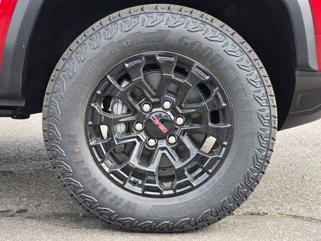 New 2026 GMC Canyon Elevation w/ Convenience Package image 9