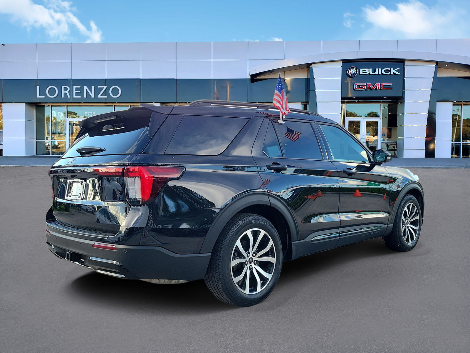 Used 2025 Ford Explorer ST-Line w/ Premium Package RWD image 5