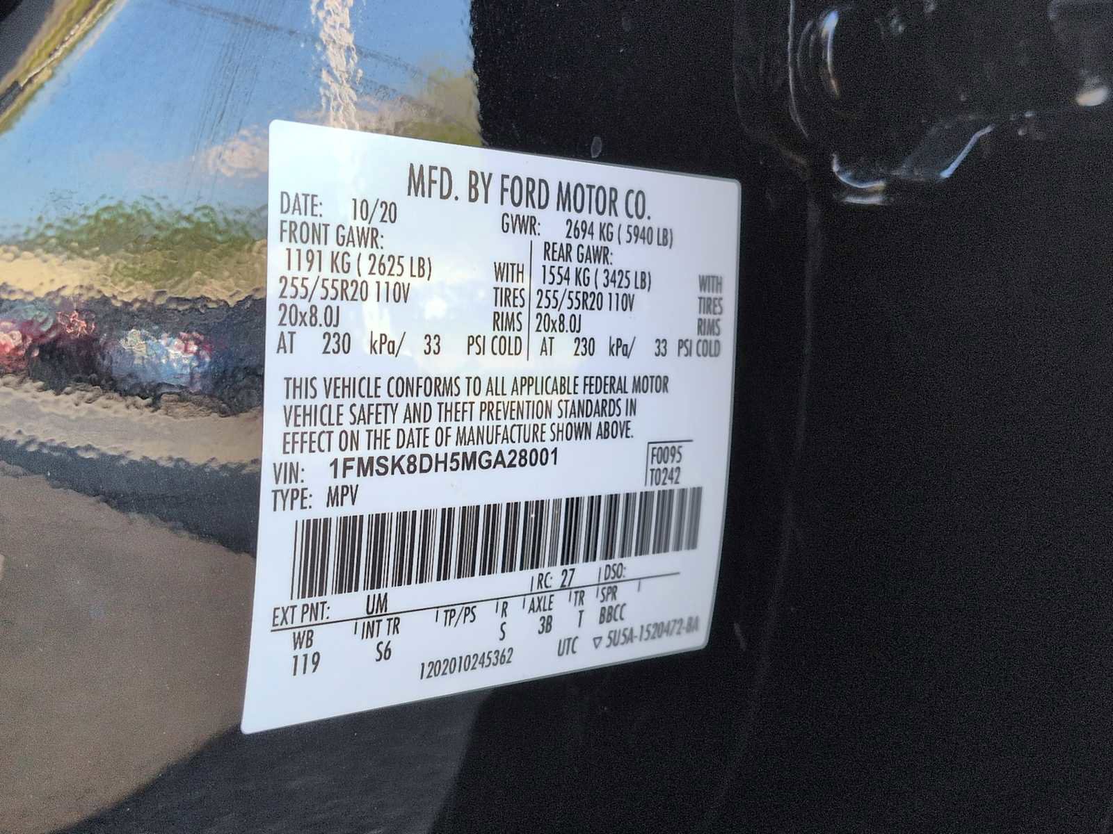 Used 2021 Ford Explorer XLT w/ Equipment Group 202A AWD/4WD image 35
