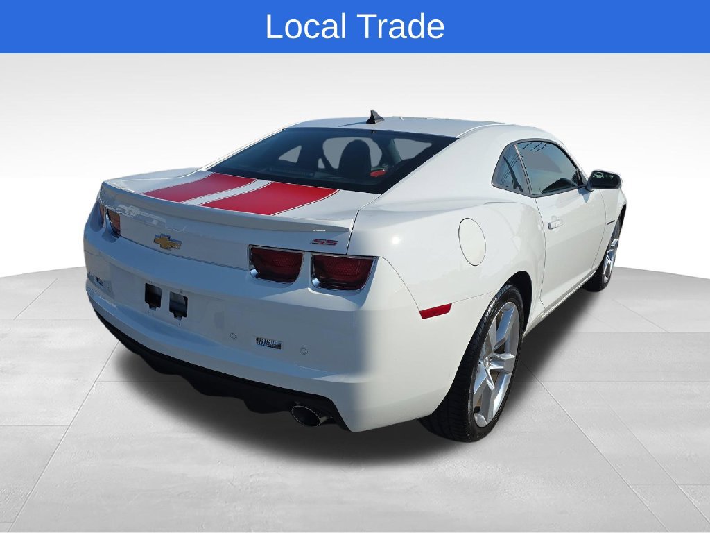 Used 2010 Chevrolet Camaro SS w/ RS Package RWD image 6