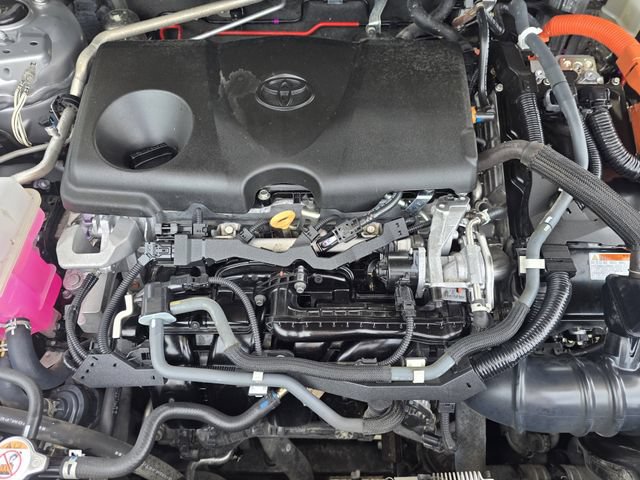Used 2021 Toyota RAV4 XSE AWD/4WD image 26