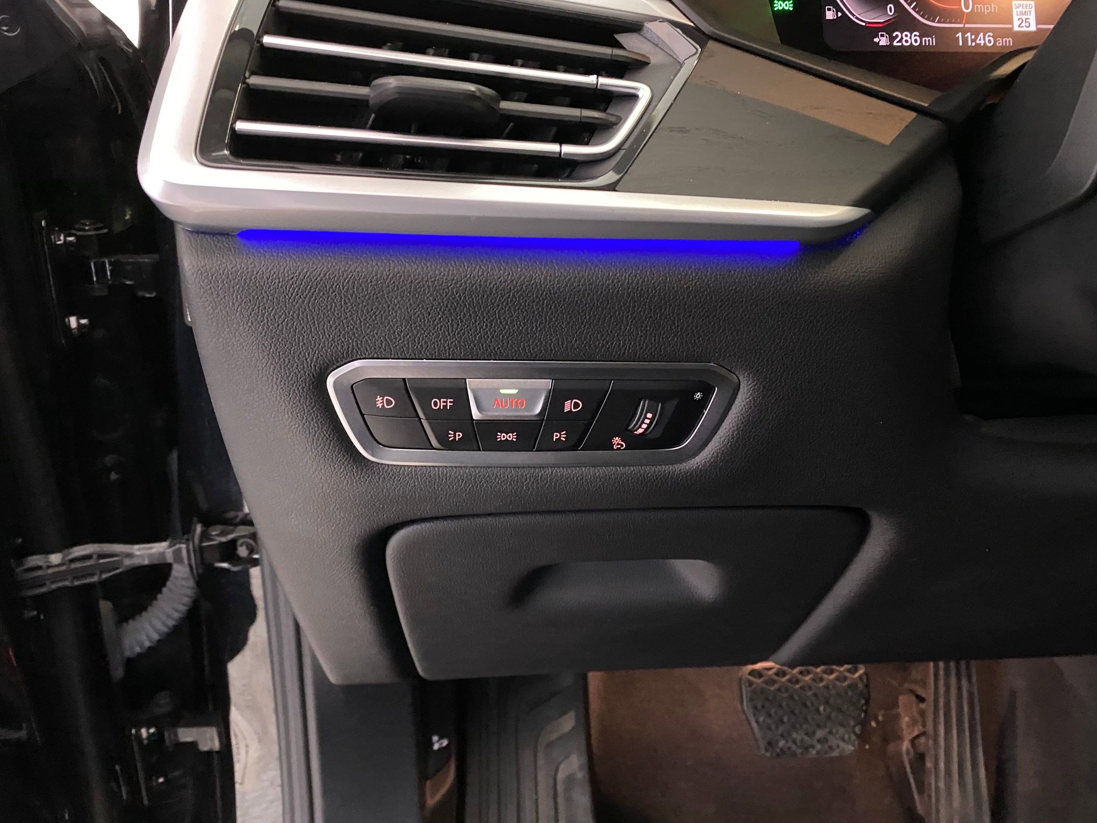 Used 2020 BMW X7 xDrive40i w/ Premium Package image 24