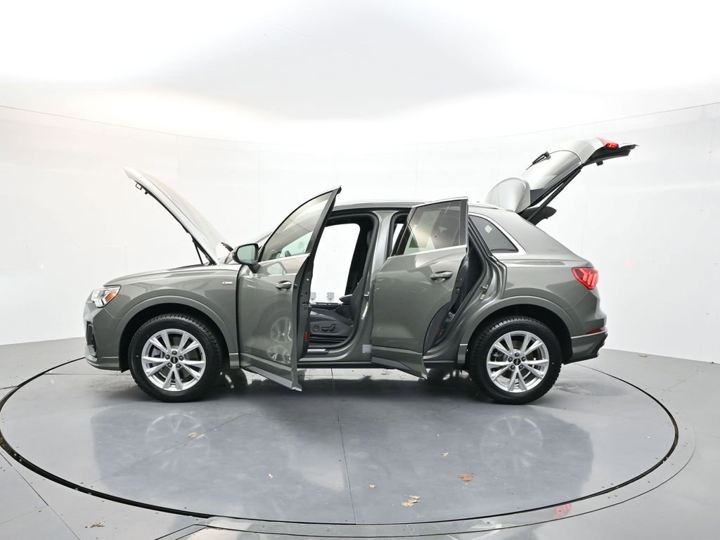 Used 2024 Audi Q3 2.0T Premium AWD/4WD image 41