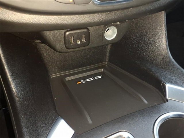 Used 2022 Chevrolet Traverse LT w/ LPO, Floor Liner Package image 10