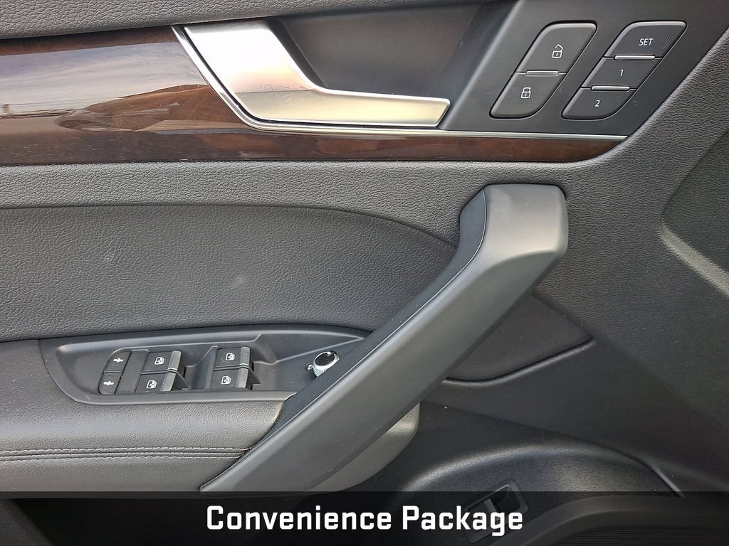 Used 2019 Audi Q5 2.0T Premium Plus w/ Premium Plus Package AWD/4WD image 16