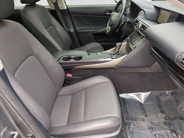 Used 2019 Lexus IS 300 w/ Navigation Package image 22