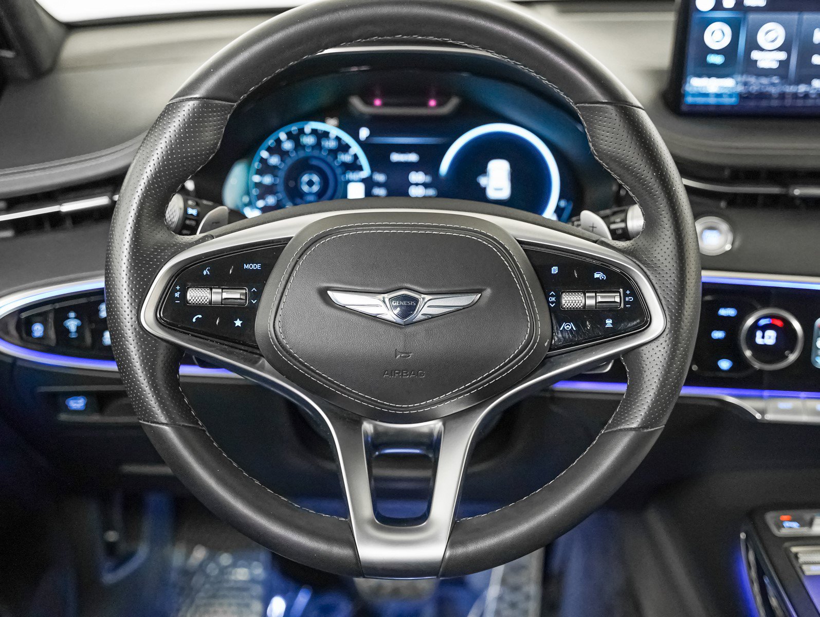 Used 2022 Genesis GV70 3.5T Sport w/ Sport Prestige Package image 16