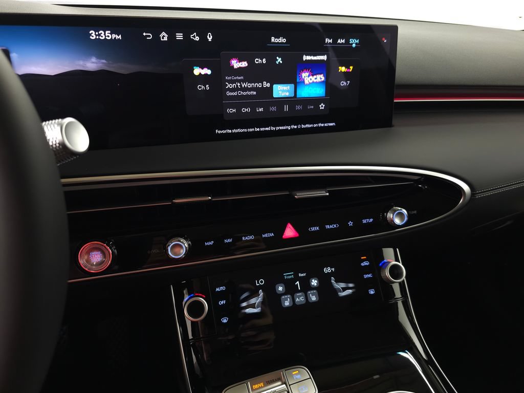 New 2026 Genesis GV70 2.5T AWD/4WD image 14
