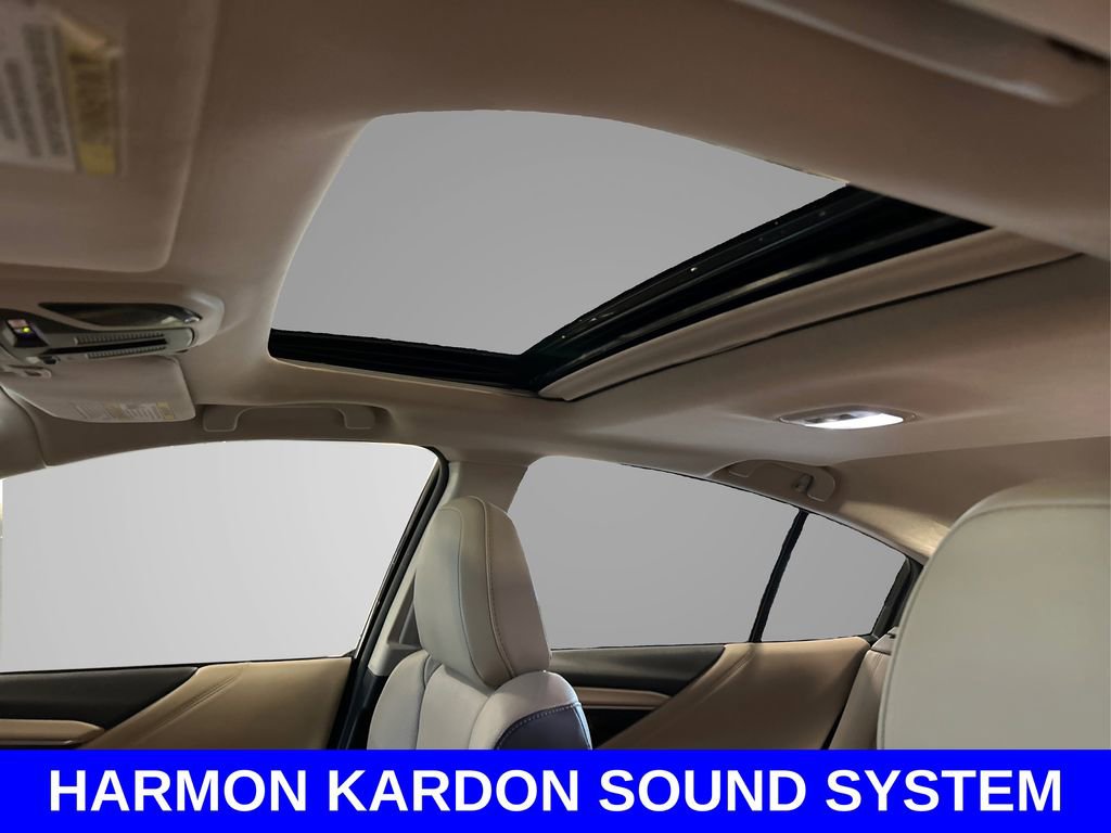 Used 2023 Subaru Legacy Limited image 22