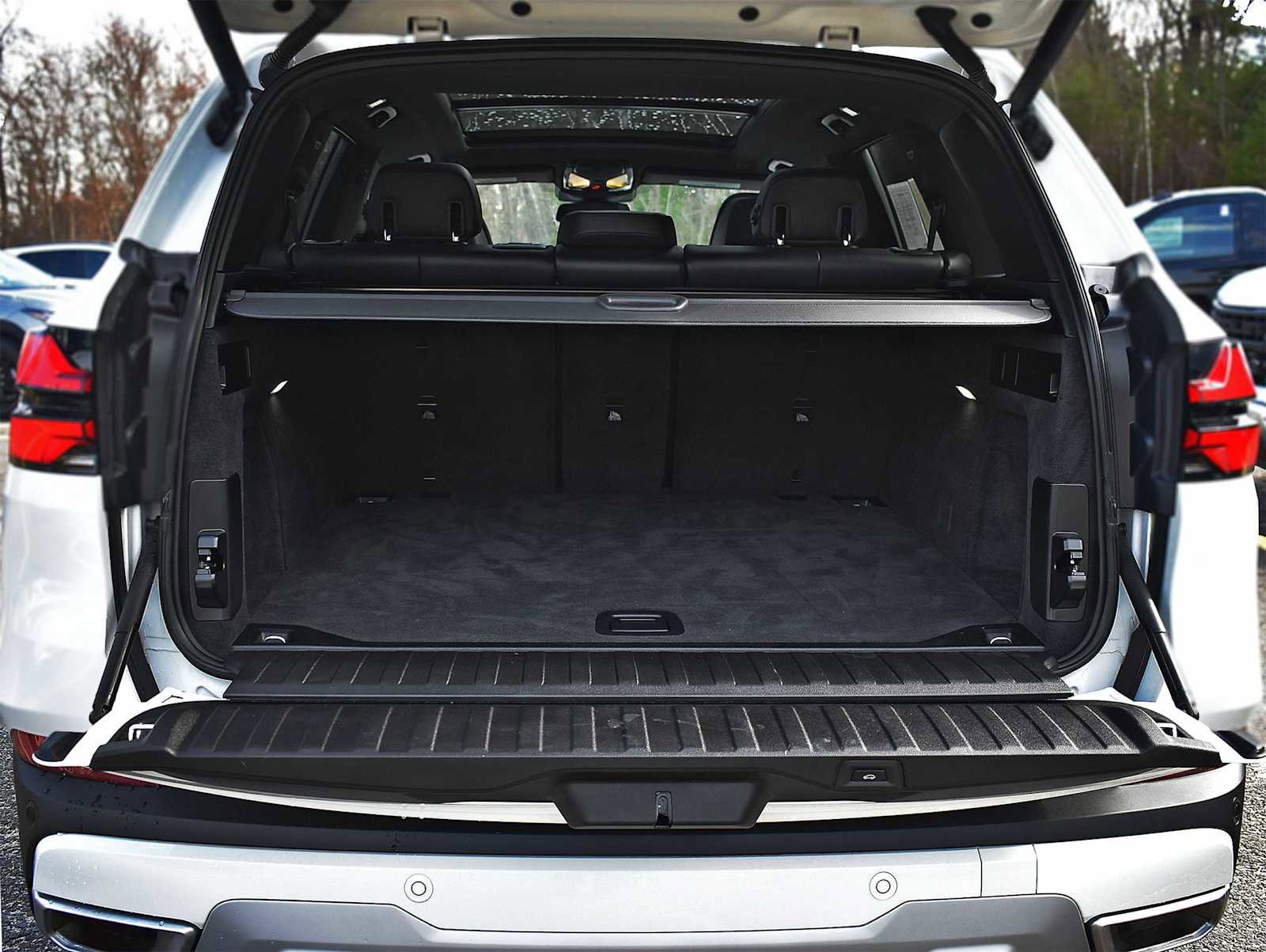 Used 2026 BMW X5 xDrive40i image 10