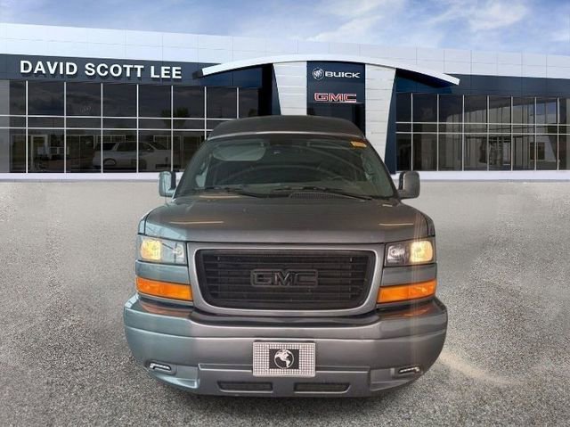 Used 2025 GMC Savana 2500 Extended w/ Driver Convenience Package image 6