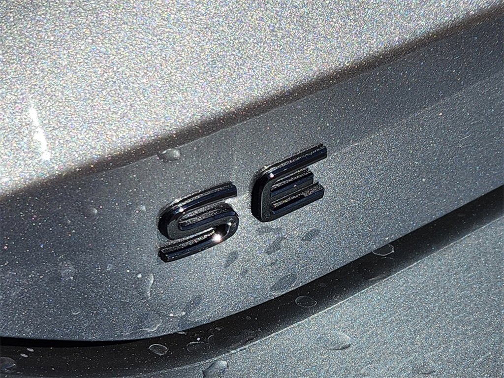 New 2026 Volkswagen Tiguan SE R-Line image 30