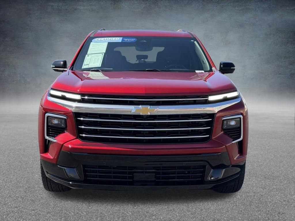 Used 2025 Chevrolet Traverse High Country FWD image 9