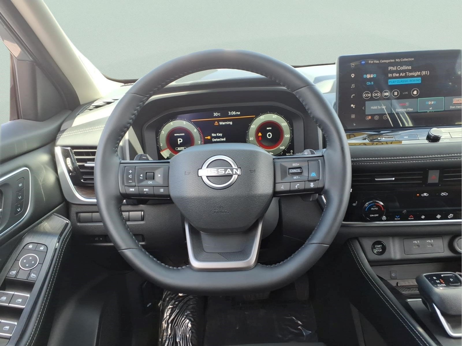 Certified 2025 Nissan Rogue Platinum w/ Platinum Premium Package AWD/4WD image 19