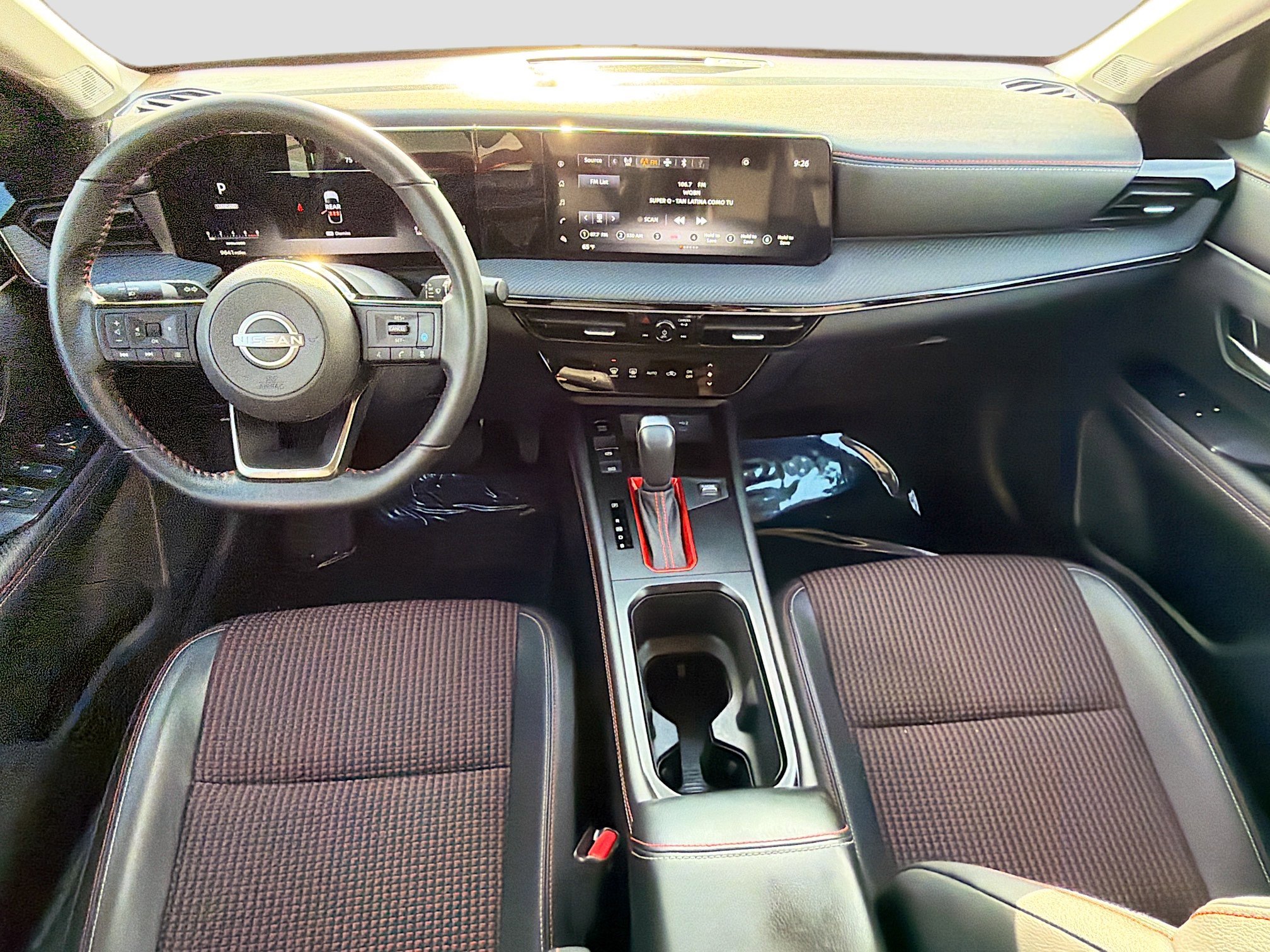 Used 2025 Nissan Kicks SR image 15