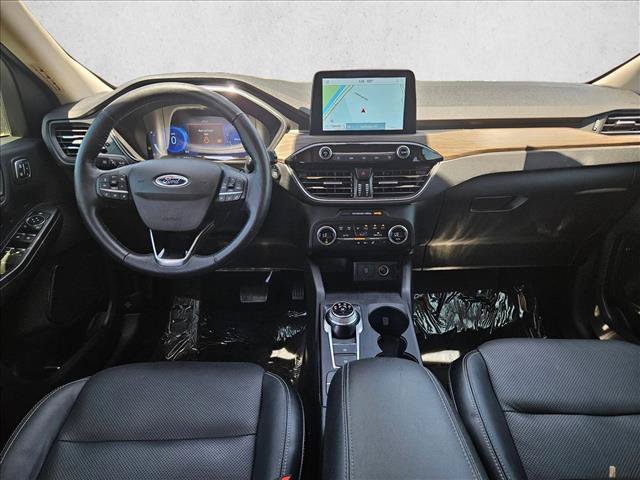 Used 2020 Ford Escape Titanium AWD/4WD image 19