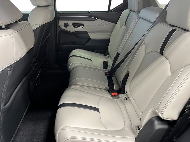 New 2026 Honda Pilot Touring image 26