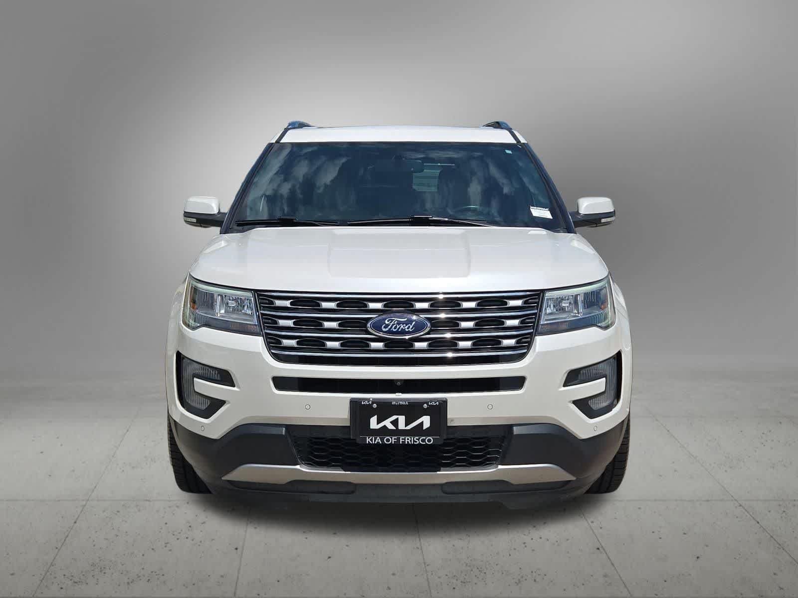 Used 2017 Ford Explorer Limited FWD image 9