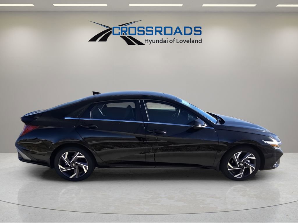 New 2026 Hyundai Elantra Limited image 6