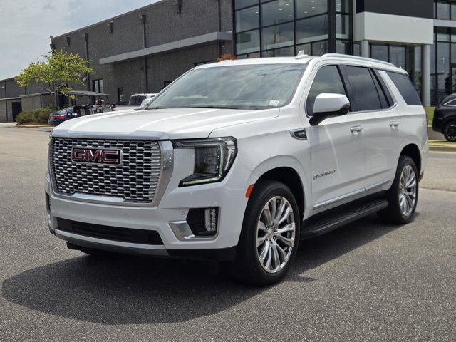 Used 2023 GMC Yukon Denali RWD image 1