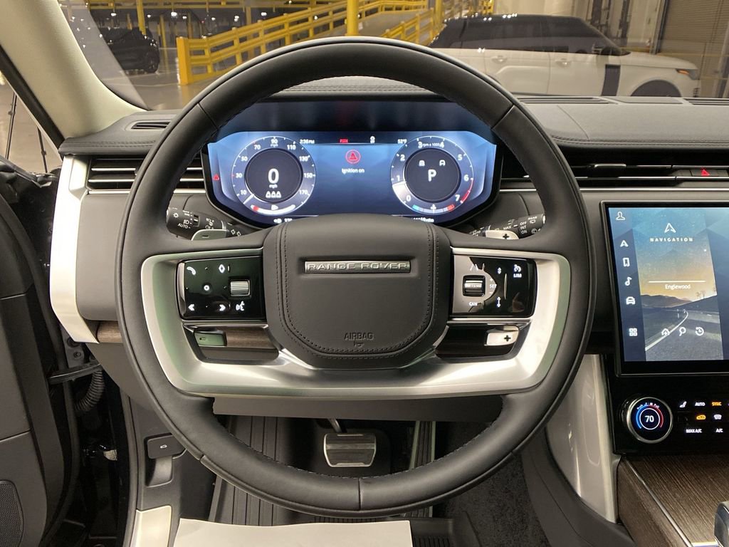 Used 2023 Land Rover Range Rover SE image 20