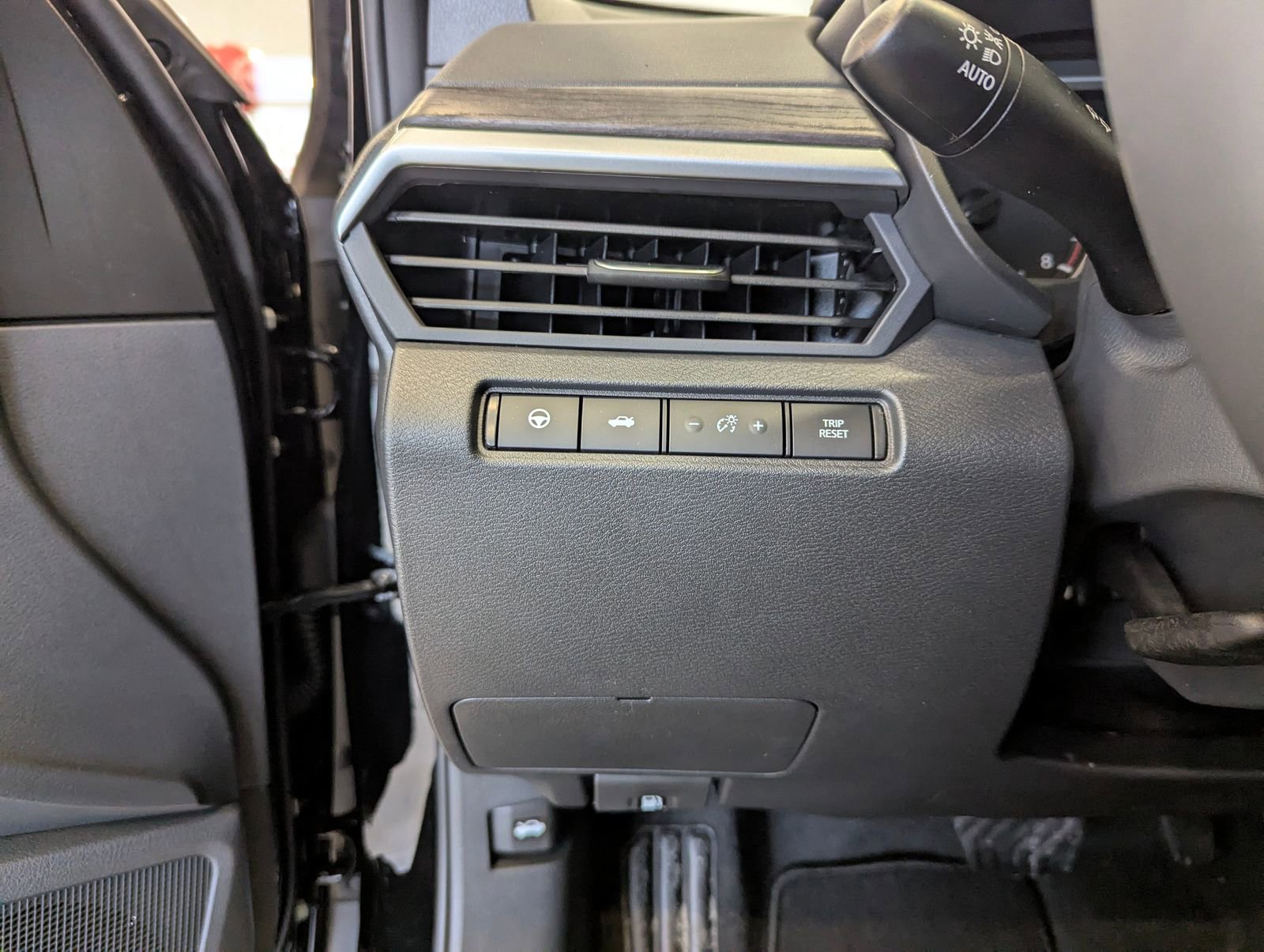 New 2025 Nissan Altima 2.5 SL image 17