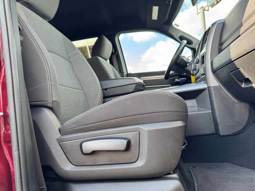 Used 2024 RAM 1500 Warlock AWD/4WD image 14