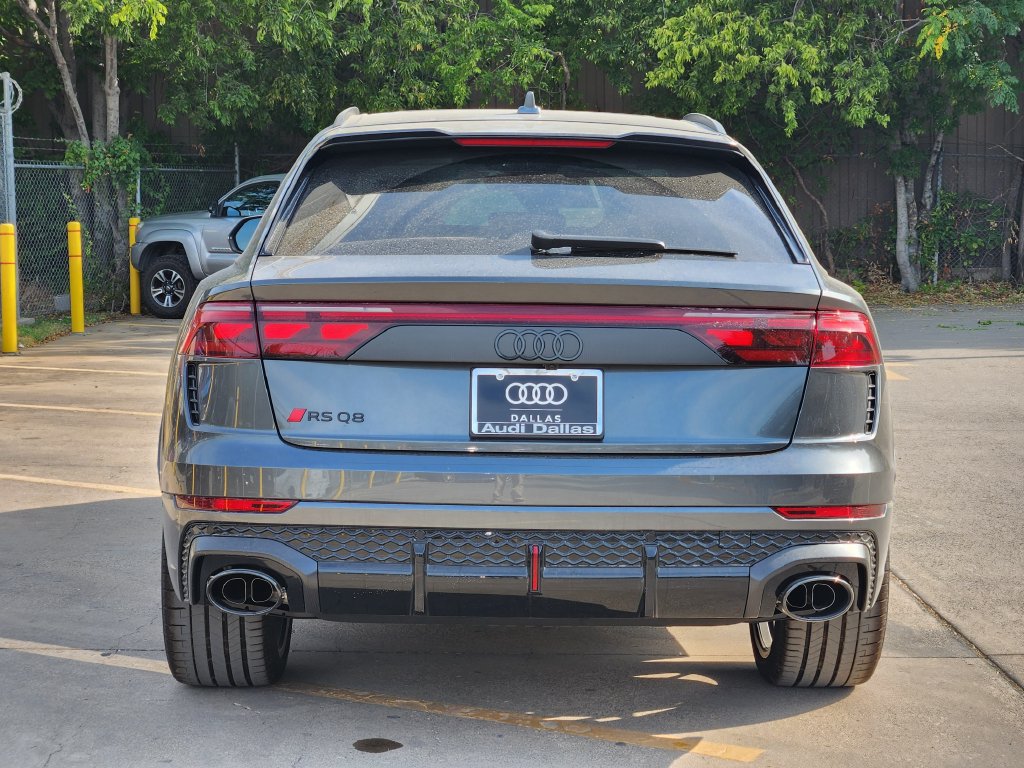 New 2027 Audi RS Q8 performance AWD/4WD image 9