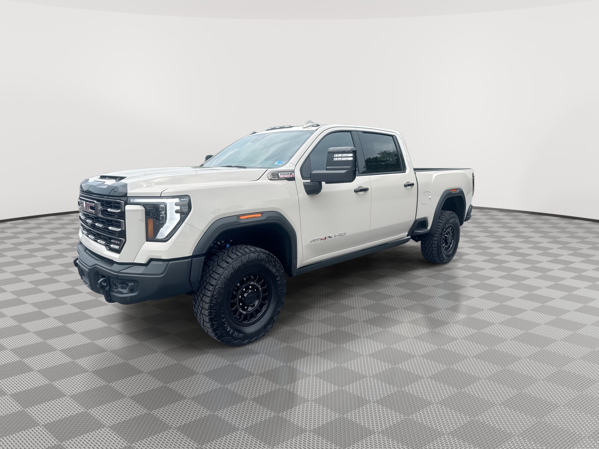 New 2026 GMC Sierra 2500 AT4X w/ AT4X AEV Edition AWD/4WD image 4