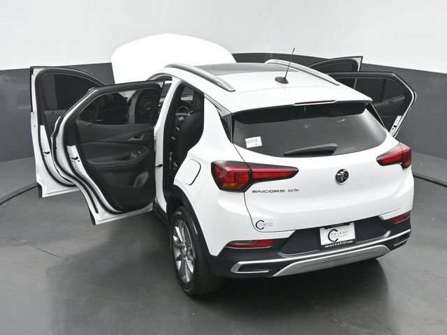 Used 2021 Buick Encore GX Essence w/ Experience Buick Package FWD image 62