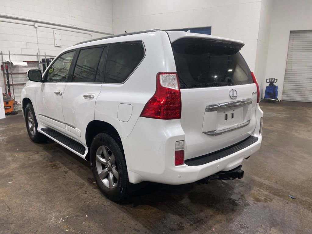 Used 2013 Lexus GX 460 Premium image 6