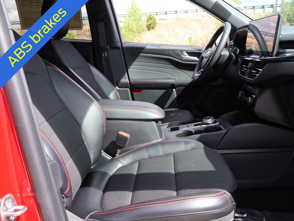 Certified 2023 Ford Escape ST-Line w/ Tech Pack #1 image 10