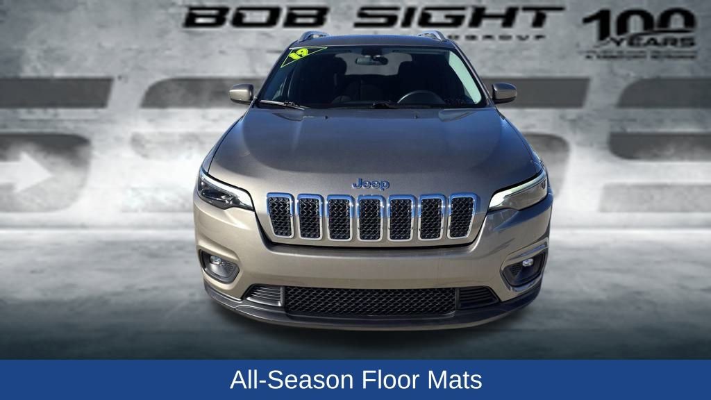 Used 2019 Jeep Cherokee Latitude w/ Cold Weather Group image 9